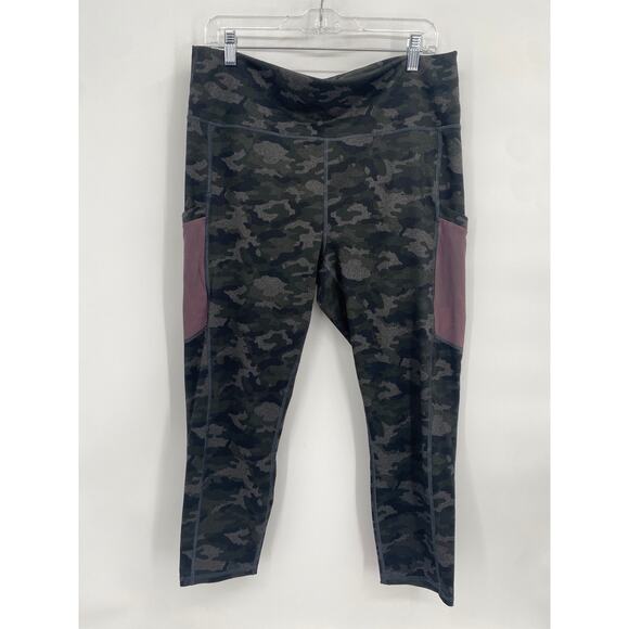 Fabletics Original Powerhold Leggings Pockets Mesh Sides Green Camo Size XL - Picture 1 of 9